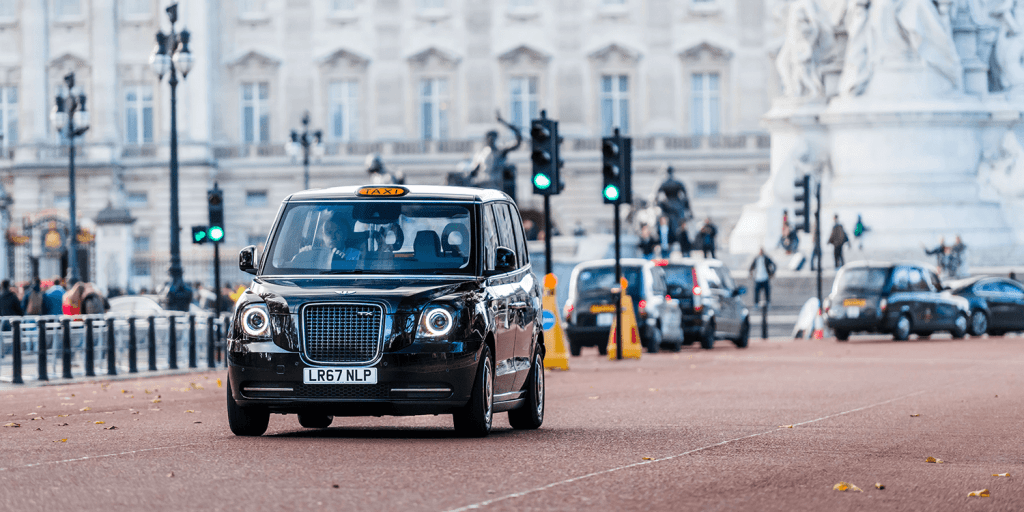 levc-electric-taxi-london-02
