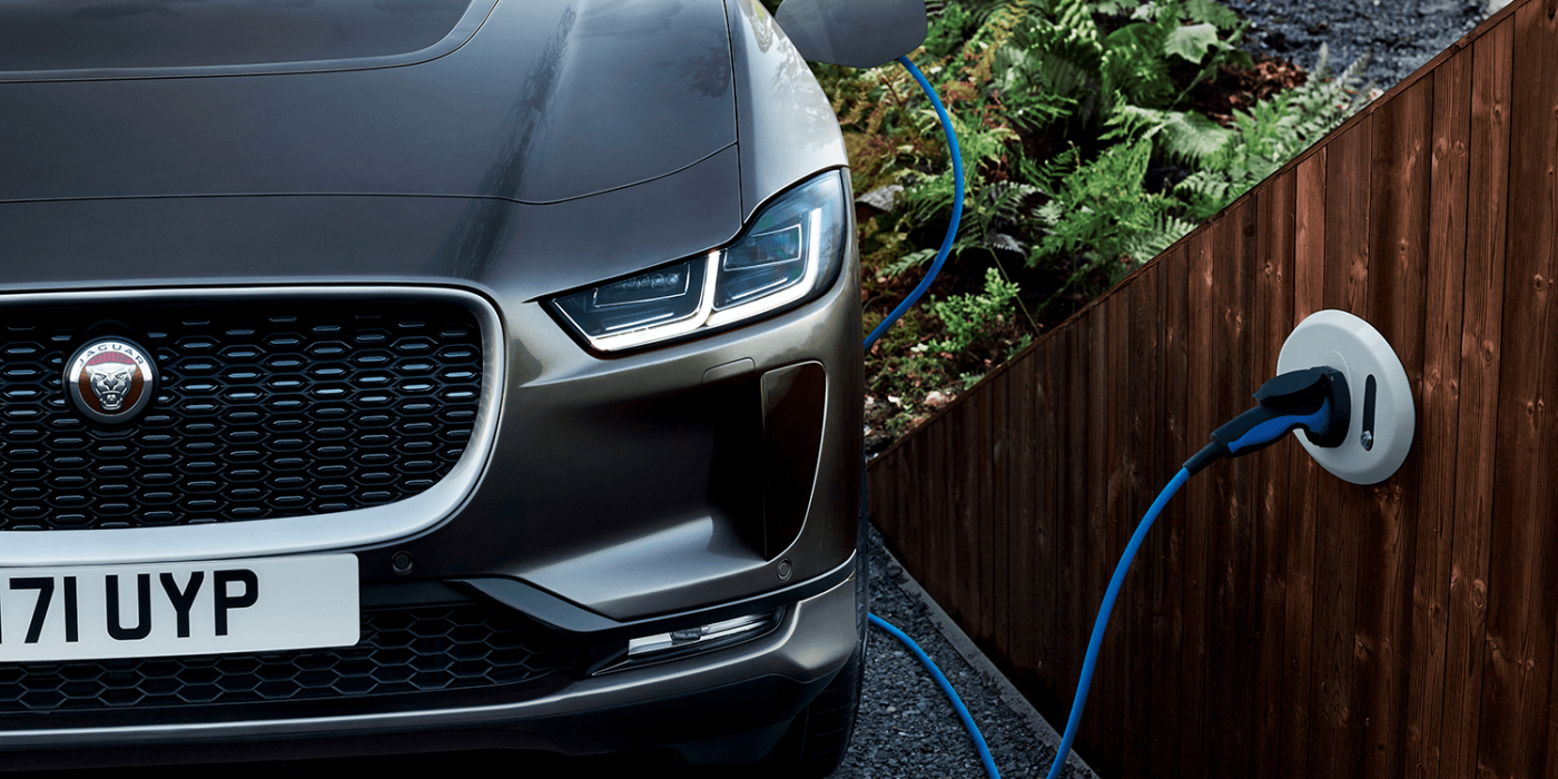 jaguar-i-pace-2018-elektroauto-electric-car-19