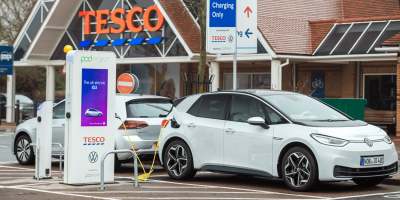 volkswagen-id3-grossbritannien-uk-ladestation-charging-station-tesco-pod-point-2019-001-min