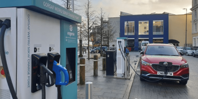 osprey-charging-ladestation-charging-station-grossbritannien-uk-2020-01-min