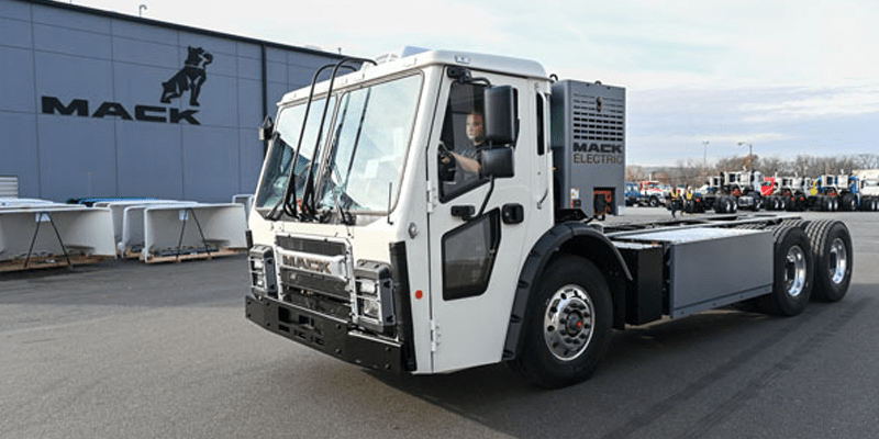 mack-lr-electric-e-lkw-electric-truck-usa-2021-01-min
