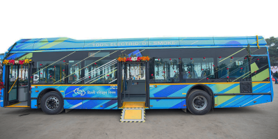 delhi-elektrobus-electric-bus-indien-india-2022-01-min