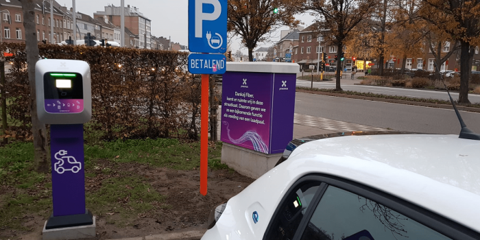 proximus-ladestation-charging-station-belgien-belgium-2022-01-min