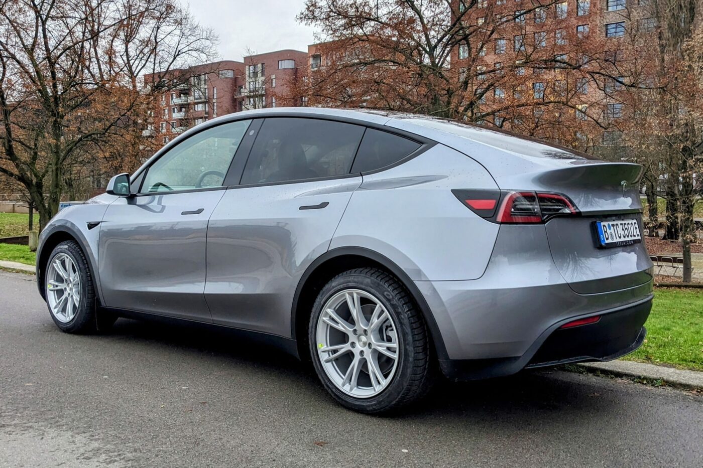 What can the Tesla Model Y with BYD battery do?